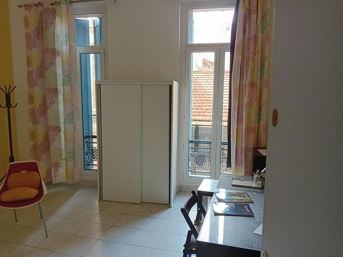 Quartier De Verdure "Cours Julien La Plaine "Chambre Privee Dans Appartement มาร์กเซย ภายนอก รูปภาพ