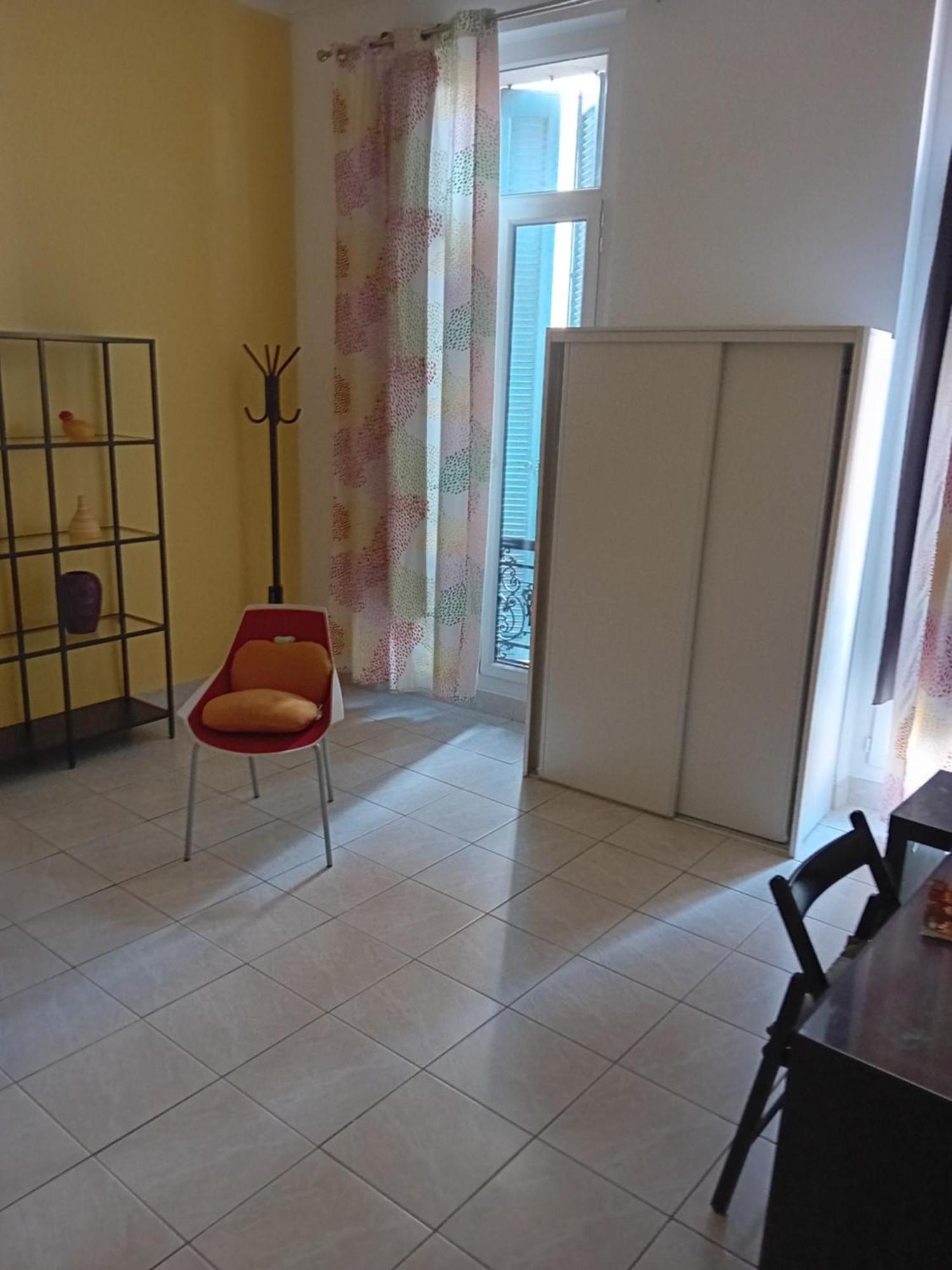 Quartier De Verdure "Cours Julien La Plaine "Chambre Privee Dans Appartement มาร์กเซย ภายนอก รูปภาพ
